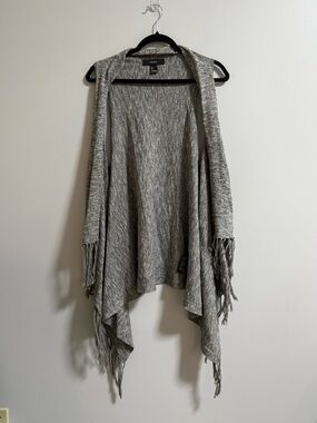 Forever 21 Gray Fringe Sleevelss Cardigan